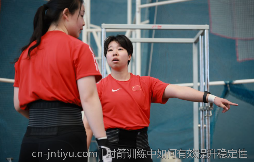 射箭训练中如何有效提升稳定性